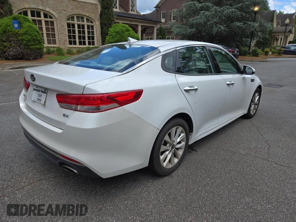 2016 Kia Optima EX with VIN 5XXGU4L33GG080449, listed as a Copart auction lot 61627205 with 154,294 mi miles and Clean title. Bid and sale history available at DreamBid. Image 4.