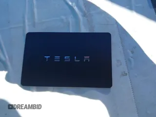 2023 Tesla Model 3 z VIN 5YJ3E1EA7PF611306, wystawiony jako IAAI lot #42826820 z przebiegiem 24 422 mil mil oraz . Historia ofert i sprzedaży dostępna na DreamBid. Obrazek 11.