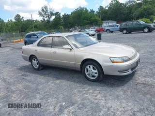 1995 Lexus ES 300 с VIN JT8GK13TXS0114593, выставлен на аукционе IAAI как лот 42825114 с пробегом 65 089 миль миль и . История ставок и продаж доступна на DreamBid. Изображение 1.
