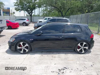 2015 Volkswagen GTI S с VIN 3VWYT7AU5FM070973, выставлен на аукционе IAAI как лот 42386040 с пробегом 111 088 миль миль и . История ставок и продаж доступна на DreamBid. Изображение 14.
