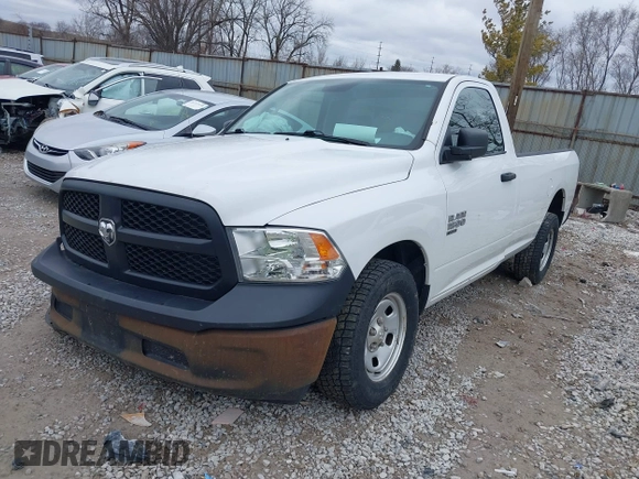 2019 Ram 1500 Tradesman z VIN 3C6JR6DG2KG705859, wystawiony jako IAAI lot #41716700 z przebiegiem 128 721 mil mil oraz . Historia ofert i sprzedaży dostępna na DreamBid. Obrazek 16.