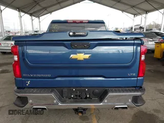 2024 Chevrolet Silverado 1500 LTZ with VIN 1GCUDGEL8RZ305935, listed as a IAAI auction lot 41946168 with 17,699 mi miles and . Bid and sale history available at DreamBid. Image 15.