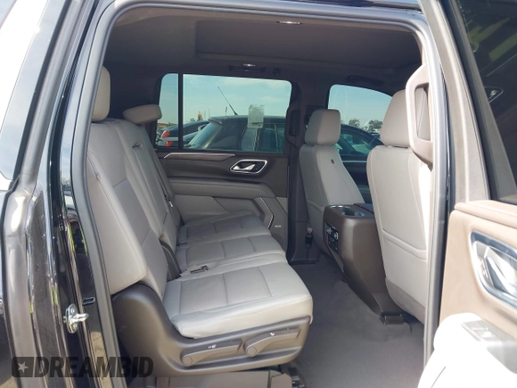 2021 Chevrolet Suburban LT z VIN 1GNSCCKD8MR146950, wystawiony jako IAAI lot #41616059 z przebiegiem 155 060 mil mil oraz . Historia ofert i sprzedaży dostępna na DreamBid. Obrazek 8.