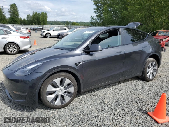 2024 Tesla Model Y Long Range z VIN 7SAYGDEE8RF986258, wystawiony jako Copart lot #58434275 z przebiegiem 59 934 mil mil oraz Szkoda całkowita • Salvage title. Historia ofert i sprzedaży dostępna na DreamBid. Obrazek 1.