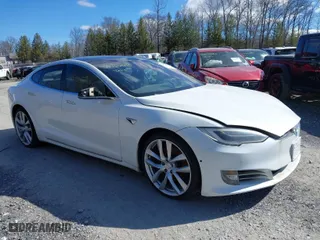 2016 Tesla Model S 90D with VIN 5YJSA1E2XGF171288, listed as a IAAI auction lot 41766075 with 112,927 mi miles. Bid and sale history available at carsss.com. Image 1.