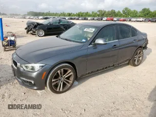 2016 BMW 3 Series 328i z VIN WBA8E9C52GK646717, wystawiony jako Copart lot #58204995 z przebiegiem 70 525 mil mil oraz Szkoda całkowita • Salvage title. Historia ofert i sprzedaży dostępna na DreamBid. Obrazek 1.