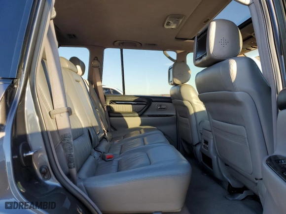 2006 Lexus LX 470 with VIN JTJHT00W564016353, listed as a Copart auction lot 87621905 with 184,862 mi miles and Salvage Title. Bid and sale history available at carsss.com. Image 11.