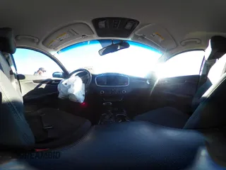 2017 Kia Sorento LX z VIN 5XYPG4A50HG287924, wystawiony jako IAAI lot #41078288 z przebiegiem Nie podano mil oraz . Historia ofert i sprzedaży dostępna na DreamBid. Obrazek 17.