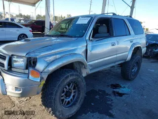 2000 Toyota 4Runner SR5 with VIN JT3GN86R0Y0139453, listed as a IAAI auction lot 41219926 with 247,413 mi miles. Bid and sale history available at carsss.com. Image 6.