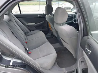 2005 Honda Accord LX z VIN 1HGCM56455A191202, wystawiony jako IAAI lot #42347658 z przebiegiem 222 365 mil mil oraz . Historia ofert i sprzedaży dostępna na DreamBid. Obrazek 8.