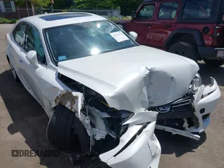 2016 Lexus IS 300/350 z VIN JTHCM1D21G5003441, wystawiony jako IAAI lot #42213684 z przebiegiem 88 190 mil mil oraz . Historia ofert i sprzedaży dostępna na DreamBid. Obrazek 1.