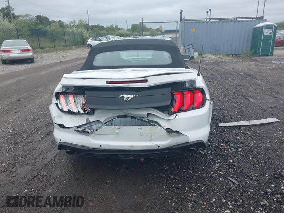 2022 Ford Mustang EcoBoost z VIN 1FATP8UH3N5104988, wystawiony jako IAAI lot #42320593 z przebiegiem 51 101 mil mil oraz . Historia ofert i sprzedaży dostępna na DreamBid. Obrazek 16.