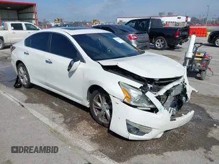 2015 Nissan Altima 2.5 S with VIN 1N4AL3AP1FC120251, listed as a IAAI auction lot 41927698 with 128,320 mi miles. Bid and sale history available at carsss.com. Image 1.