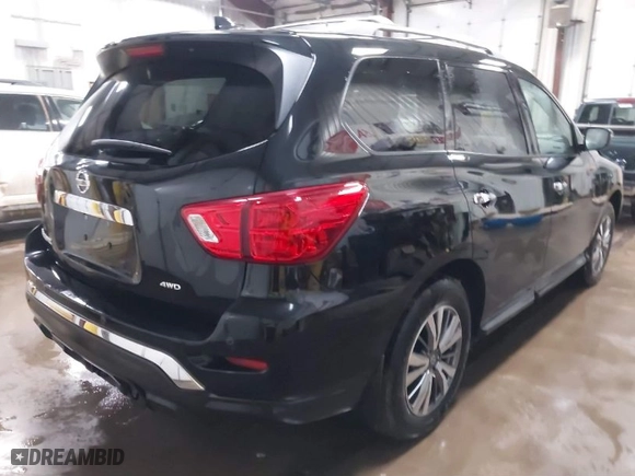 2019 Nissan Pathfinder S with VIN 5N1DR2MM2KC631863, listed as a IAAI auction lot 41454779 with 87,734 mi miles. Bid and sale history available at carsss.com. Image 4.