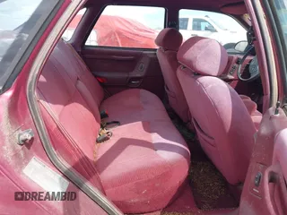 1989 Ford Taurus GL z VIN 1FABP52U9KA278657, wystawiony jako IAAI lot #42349469 z przebiegiem 10 782 mil mil oraz . Historia ofert i sprzedaży dostępna na DreamBid. Obrazek 8.