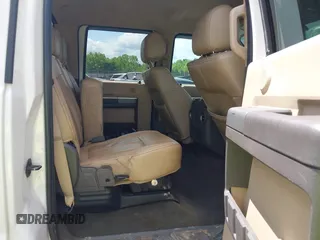 2012 Ford F-250 XL z VIN 1FT7W2BT7CEA68691, wystawiony jako IAAI lot #42319804 z przebiegiem 178 863 mil mil oraz . Historia ofert i sprzedaży dostępna na DreamBid. Obrazek 8.