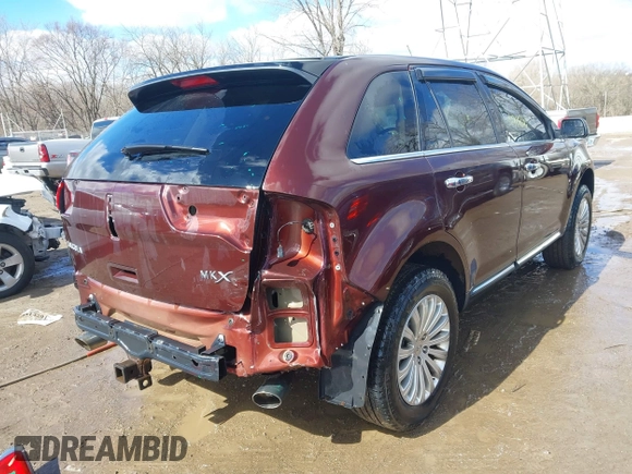 2012 Lincoln MKX with VIN 2LMDJ6JK6CBL03739, listed as a IAAI auction lot 41729616 with 117,066 mi miles. Bid and sale history available at carsss.com. Image 4.