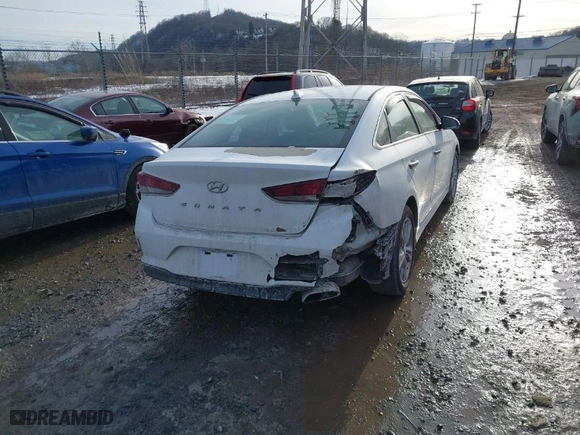 2018 Hyundai Sonata SEL with VIN 5NPE34AF8JH660895, listed as a IAAI auction lot 41426430 with 93,611 mi miles. Bid and sale history available at carsss.com. Image 4.