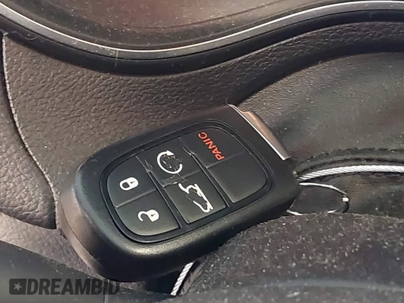 2019 Jeep Cherokee Trailhawk with VIN 1C4PJMBX0KD168097, listed as a IAAI auction lot 41787878 with 39,163 mi miles and . Bid and sale history available at DreamBid. Image 11.