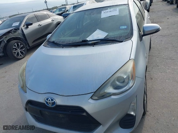 2016 Toyota Prius c One with VIN JTDKDTB35G1118796, listed as a IAAI auction lot 42028552 with 256,588 mi miles. Bid and sale history available at carsss.com. Image 12.