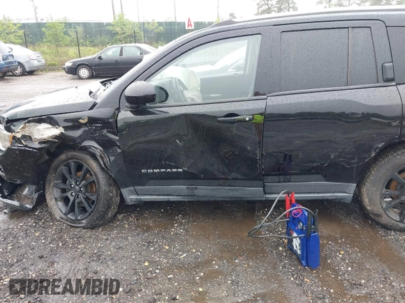 2016 Jeep Compass High Altitude с VIN 1C4NJDEBXGD558509, выставлен на аукционе IAAI как лот 42240509 с пробегом 93 480 миль миль и . История ставок и продаж доступна на DreamBid. Изображение 18.