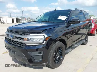 2024 Ford Expedition XLT with VIN 1FMJU1H88REA29329, listed as a IAAI auction lot 41982656 with 8,721 mi miles and . Bid and sale history available at DreamBid. Image 2.