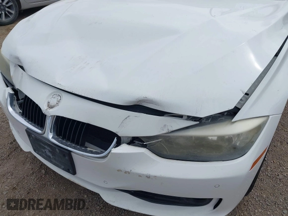 2015 BMW 3 Series 328i with VIN WBA3A5G55FNS85277, listed as a IAAI auction lot 41593498 with 128,265 mi miles and . Bid and sale history available at carsss.com. Image 6.