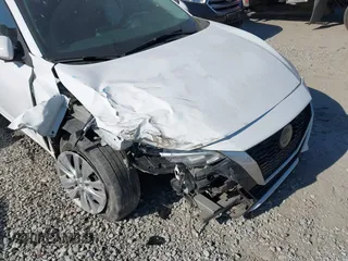 2020 Nissan Sentra S z VIN 3N1AB8BV3LY292312, wystawiony jako IAAI lot #42045807 z przebiegiem 115 000 mil mil oraz . Historia ofert i sprzedaży dostępna na DreamBid. Obrazek 6.