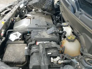 2020 Chevrolet Equinox LT z VIN 3GNAXLEXXLS532450, wystawiony jako IAAI lot #43272124 z przebiegiem 128 544 mil mil oraz . Historia ofert i sprzedaży dostępna na DreamBid. Obrazek 21.