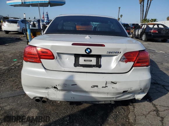 2012 BMW 3 Series 328i z VIN WBADW7C56CE729186, wystawiony jako Copart lot #42831965 z przebiegiem 87 478 mil mil oraz Szkoda całkowita • Salvage title. Historia ofert i sprzedaży dostępna na DreamBid. Obrazek 6.