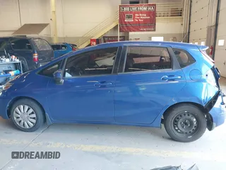2015 Honda Fit LX с VIN 3HGGK5H53FM738324, выставлен на аукционе IAAI как лот 42105628 с пробегом 98 174 миль миль и . История ставок и продаж доступна на DreamBid. Изображение 15.
