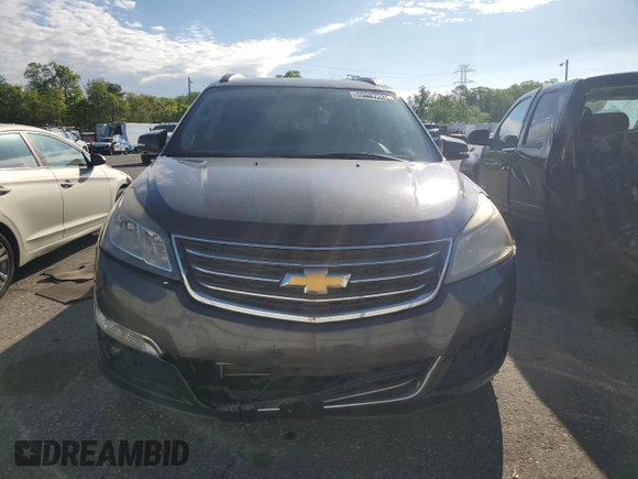 2016 Chevrolet Traverse LT z VIN 1GNKRGKD4GJ243846, wystawiony jako Copart lot #55827285 z przebiegiem Nie podano mil oraz Czysty tytuł • Clean title. Historia ofert i sprzedaży dostępna na DreamBid. Obrazek 5.