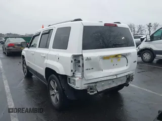 2017 Jeep Patriot High Altitude with VIN 1C4NJRFB8HD195995, listed as a IAAI auction lot 41475686 with 95,414 mi miles. Bid and sale history available at carsss.com. Image 6.
