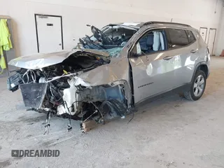 2019 Jeep Compass Latitude с VIN 3C4NJDBB1KT622637, выставлен на аукционе IAAI как лот 42567584 с пробегом Не указан миль и . История ставок и продаж доступна на DreamBid. Изображение 17.