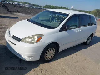 2004 Toyota Sienna CE with VIN 5TDZA23C44S007106, listed as a IAAI auction lot 42077667 with 201,895 mi miles. Bid and sale history available at carsss.com. Image 2.