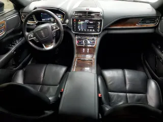 2017 Lincoln Continental Reserve with VIN 1LN6L9NP9H5636647, listed as a Copart auction lot 73366374 with 64,315 mi miles and Clean Title. Bid and sale history available at carsss.com. Image 8.