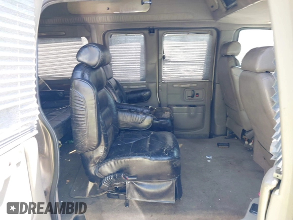 2004 Chevrolet Express Passenger with VIN 1GBFG15T641138032, listed as a IAAI auction lot 42005922 with 200,232 mi miles and . Bid and sale history available at DreamBid. Image 8.