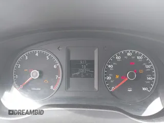 2011 Volkswagen Jetta SE с VIN 3VWBZ7AJ5BM396034, выставлен на аукционе IAAI как лот 42224986 с пробегом 208 344 миль миль и . История ставок и продаж доступна на DreamBid. Изображение 7.