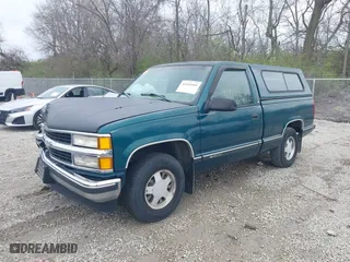 1998 Chevrolet C/K 1500 with VIN 1GCEC14W6WZ189503, listed as a IAAI auction lot 41941601 with 193,752 mi miles. Bid and sale history available at carsss.com. Image 16.