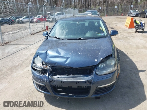 2009 Volkswagen Jetta SE с VIN 3VWRZ71K69M024624, выставлен на аукционе IAAI как лот 41919261 с пробегом 141 601 миль миль и . История ставок и продаж доступна на DreamBid. Изображение 12.