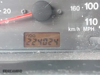 2002 Suzuki Grand Vitara with VIN JS3TE62VX24154173, listed as a IAAI auction lot 41711181 with 224,024 mi miles. Bid and sale history available at carsss.com. Image 16.