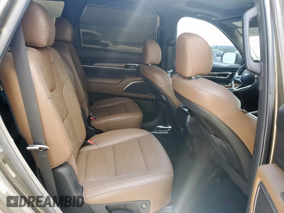 2020 Kia Telluride SX z VIN 5XYP5DHC1LG038521, wystawiony jako Copart lot #55861575 z przebiegiem 56 694 mil mil oraz Czysty tytuł • Clean title. Historia ofert i sprzedaży dostępna na DreamBid. Obrazek 11.