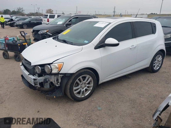 2014 Chevrolet Sonic LT with VIN 1G1JC6SB2E4215465, listed as a IAAI auction lot 41140292 with 93,224 mi miles. Bid and sale history available at carsss.com. Image 17.