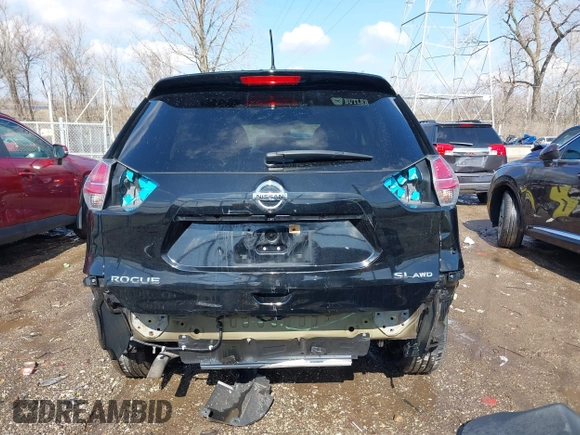 2015 Nissan Rogue SL with VIN 5N1AT2MV8FC899383, listed as a IAAI auction lot 38805565 with 95,236 mi miles and . Bid and sale history available at carsss.com. Image 17.