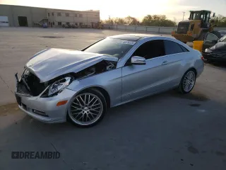 2013 Mercedes-Benz E-Class E 350 with VIN WDDKJ5KB8DF221064, listed as a Copart auction lot 50376125 with 135,503 mi miles and Salvage Title. Bid and sale history available at carsss.com. Image 1.