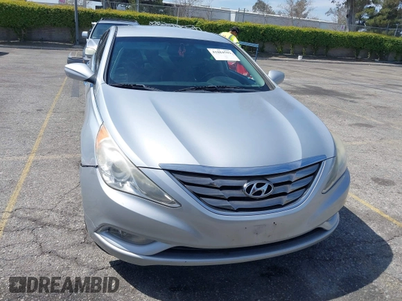 2013 Hyundai Sonata Limited with VIN 5NPEC4AC8DH668294, listed as a IAAI auction lot 41884592 with 137,709 mi miles and . Bid and sale history available at DreamBid. Image 12.