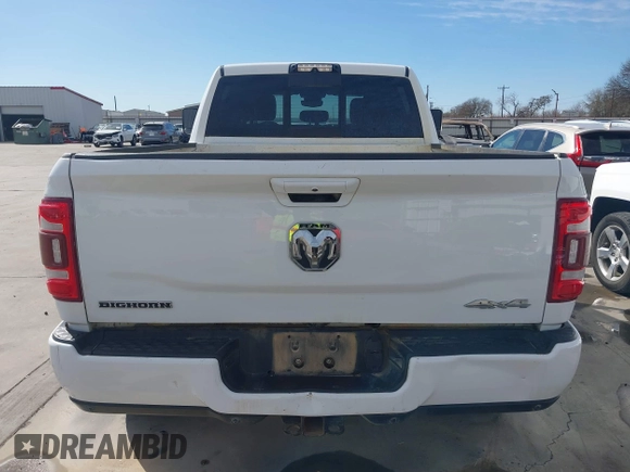 2020 Ram 2500 Big Horn with VIN 3C6UR5DL1LG115089, listed as a IAAI auction lot 41236581 with 90,797 mi miles. Bid and sale history available at carsss.com. Image 16.