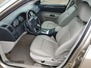 2006 Chrysler 300 C with VIN 2C3KA63H56H535392, listed as a Copart auction lot 51499865 with 108,737 mi miles and Salvage Title. Bid and sale history available at carsss.com. Image 7.