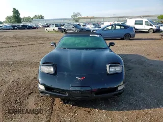 1999 Chevrolet Corvette with VIN 1G1YY32G7X5129768, listed as a Copart auction lot 62993774 with 63,034 mi miles and Clean Title. Bid and sale history available at carsss.com. Image 10.