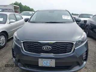 2020 Kia Sorento S z VIN 5XYPG4A5XLG690303, wystawiony jako IAAI lot #42070603 z przebiegiem 55 434 mil mil oraz . Historia ofert i sprzedaży dostępna na DreamBid. Obrazek 12.